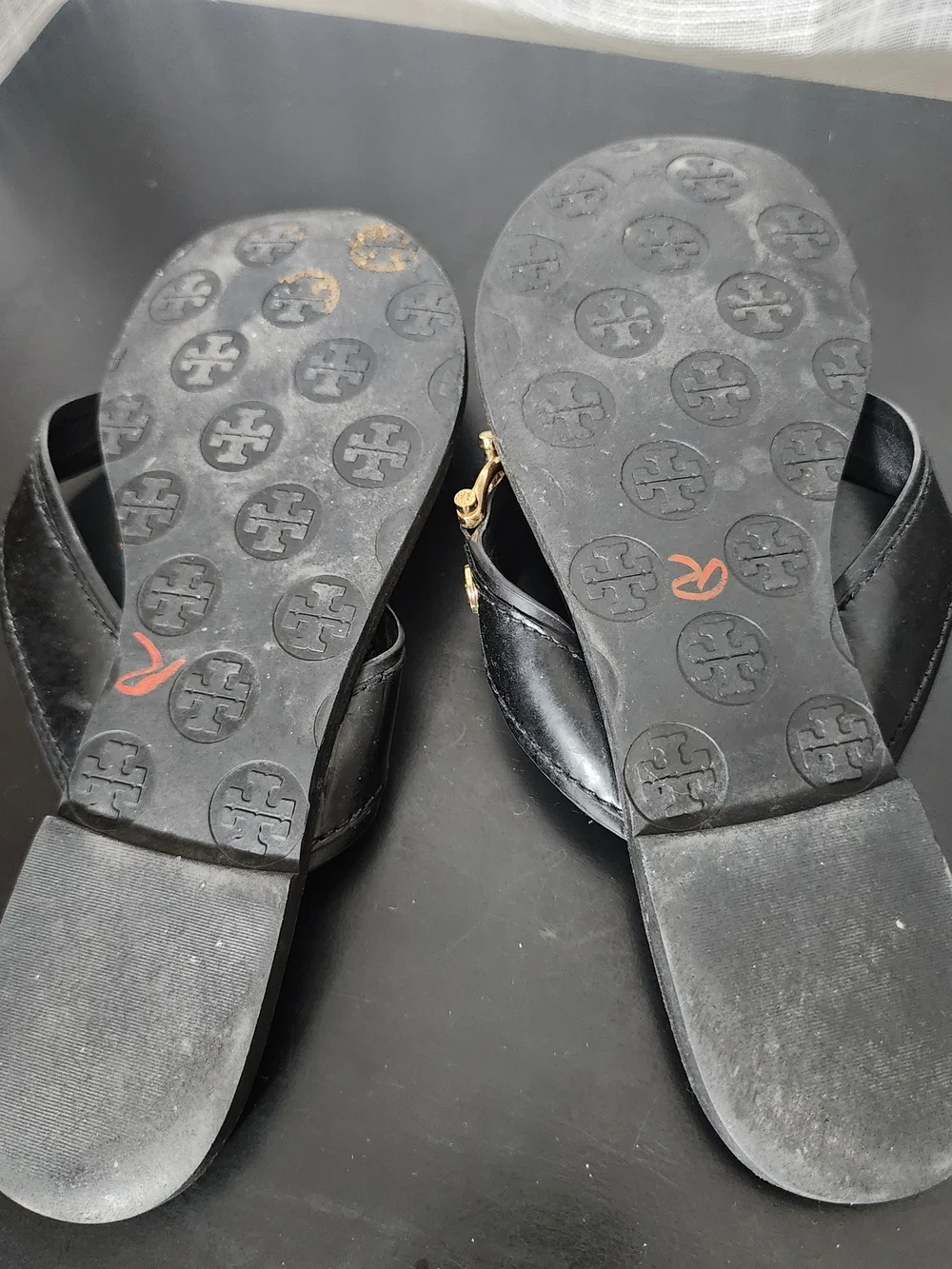 Tory Burch Black Leather Thong Sandals with Gold Logo Hardware